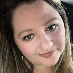 Meet your Posher, Christie